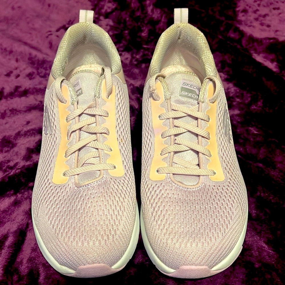 Women’s Skechers Air Cooled Memory Foam Sneakers- Color: Lilac Size: 9.5